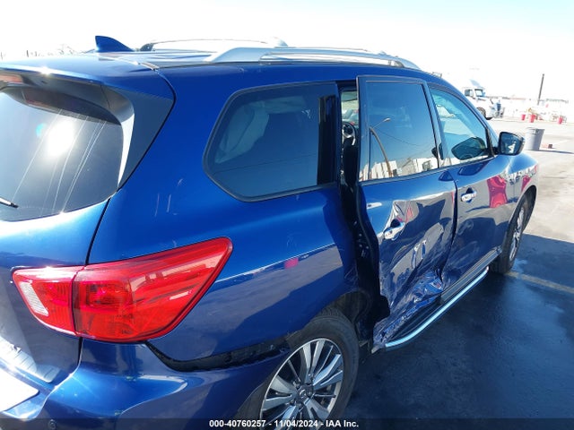 5N1DR2MN5KC621188 Nissan Pathfinder Sv