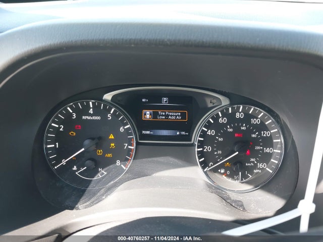 5N1DR2MN5KC621188 Nissan Pathfinder Sv