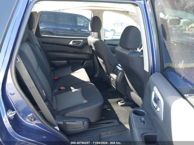 5N1DR2MN5KC621188 Nissan Pathfinder Sv