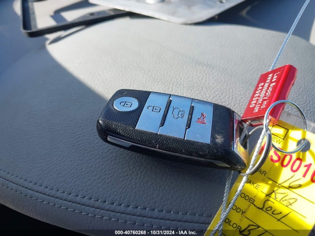 KNDJX3AE1G7016494 KIA Soul Ev +
