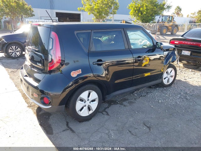KNDJX3AE1G7016494 KIA Soul Ev +