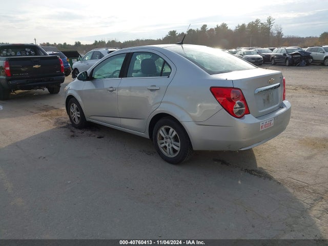 Chevrolet Sonic Lt Auto 2014 1G1JC5SH7E4210065 Image 3