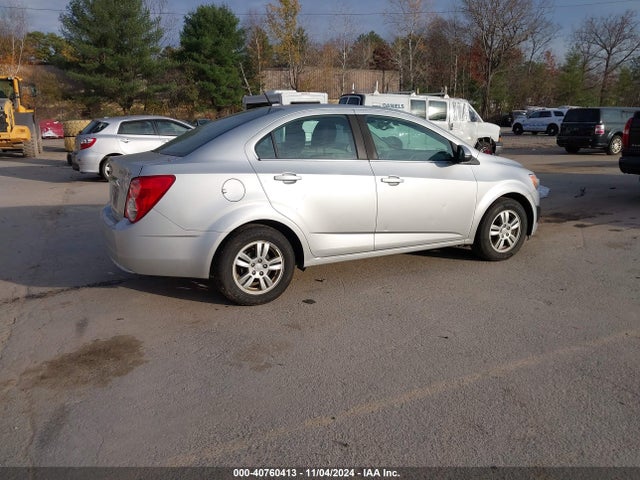 Chevrolet Sonic Lt Auto 2014 1G1JC5SH7E4210065 Image 4