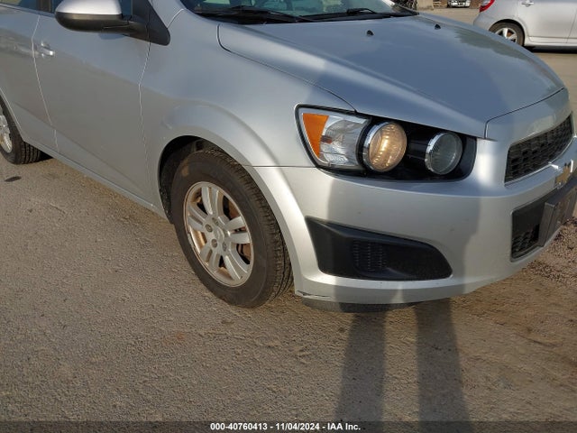 Chevrolet Sonic Lt Auto 2014 1G1JC5SH7E4210065 Image 6