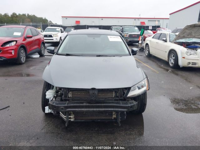 3VWDB7AJ8HM325755 Volkswagen Jetta 1.4t Se