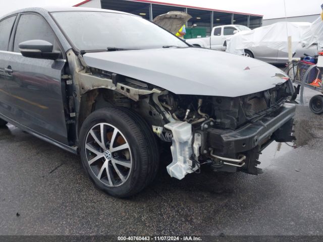 3VWDB7AJ8HM325755 Volkswagen Jetta 1.4t Se