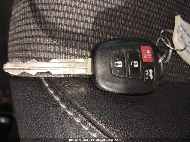 Toyota COROLLA SE 2018 2T1BURHE8JC014379 Image 11