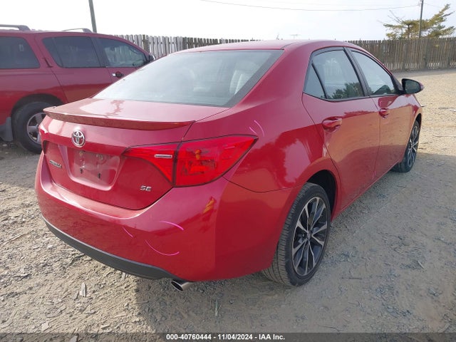 Toyota COROLLA SE 2018 2T1BURHE8JC014379 Image 4