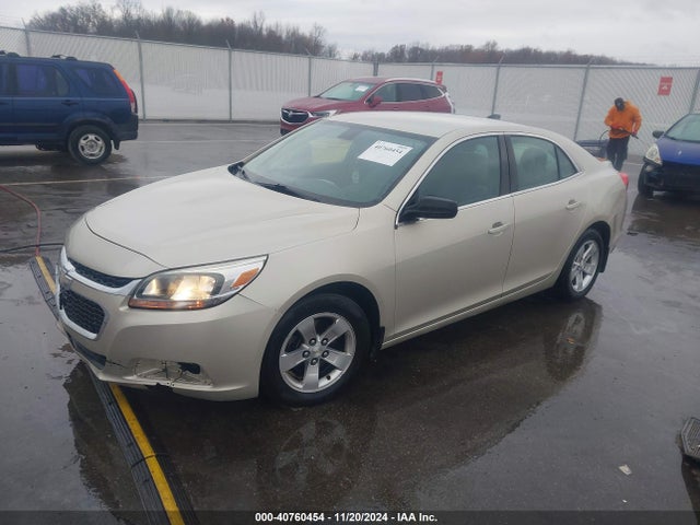 Chevrolet MALIBU LS 2015 1G11B5SL1FF254530 Image 2
