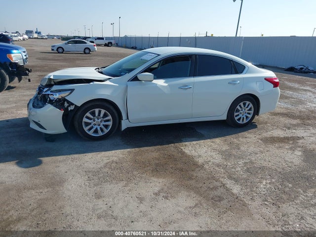 Nissan Altima 2.5 S 2016 1N4AL3AP3GC284733 Image 14