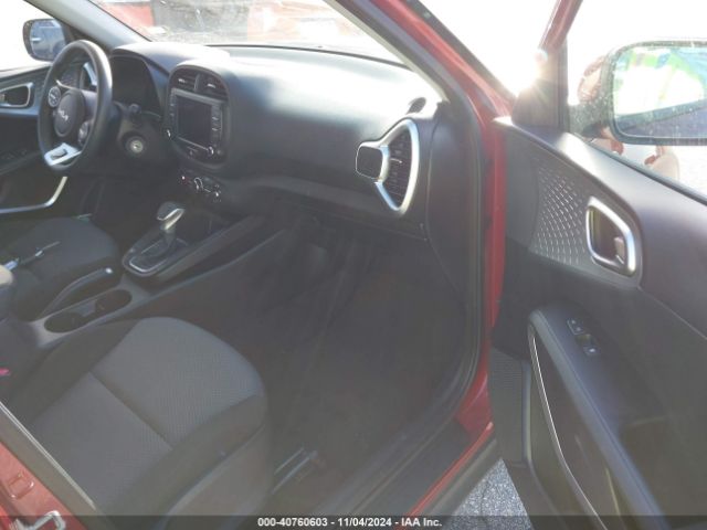 KNDJ23AU2P7876460 KIA SOUL LX