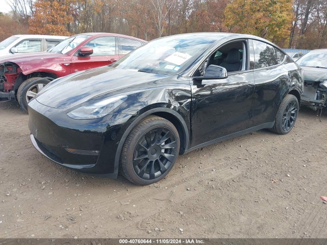 2023 TESLA MODEL Y 7SAYGDEE4PA185160 Photo 1