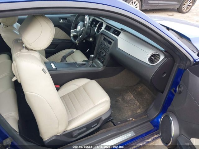 1ZVBP8AM0E5258725 Ford Mustang V6 Premium
