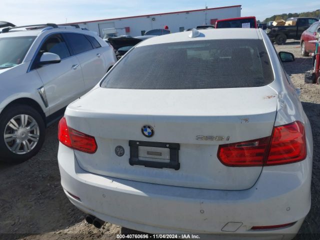 WBA3C1C58FK118485 BMW 328I