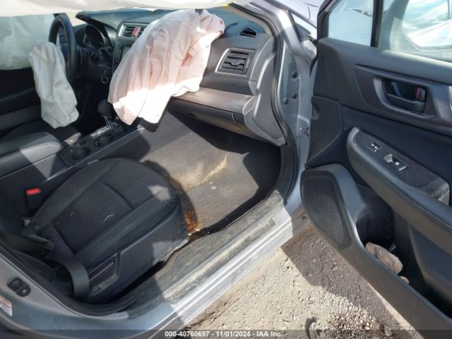 4S3BNBA61F3010021 Subaru Legacy 2.5i