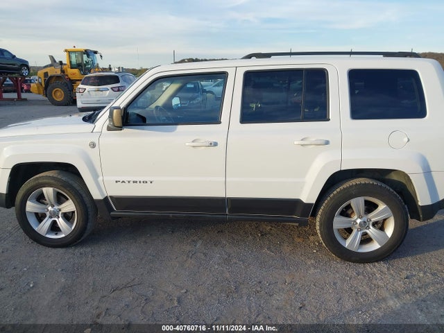 1C4NJRBB2HD206463 Jeep Patriot Sport 4x4