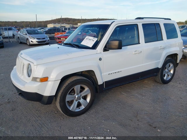1C4NJRBB2HD206463 Jeep Patriot Sport 4x4