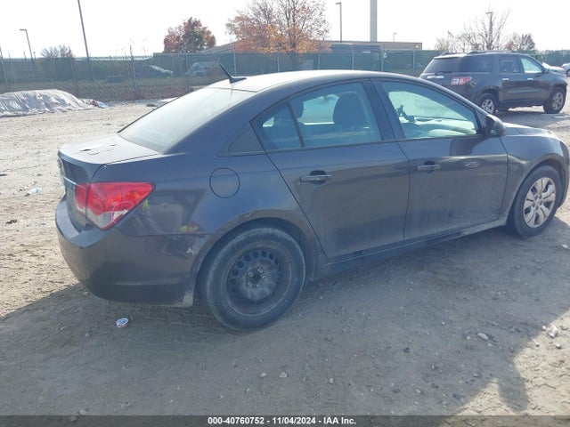 Chevrolet Cruze Ls Auto 2014 1G1PA5SG7E7361509 Image 6
