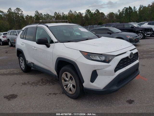 Toyota RAV4 LE 2020 2T3H1RFV7LC065436 Image 1