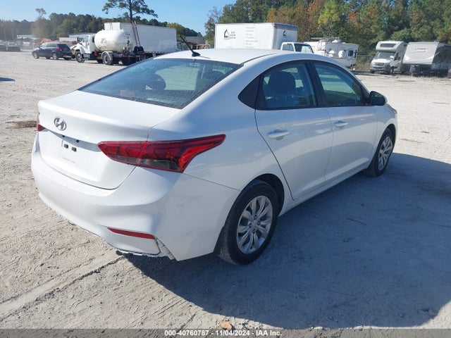 Hyundai ACCENT SE 2022 3KPC24A66NE168807 Image 4