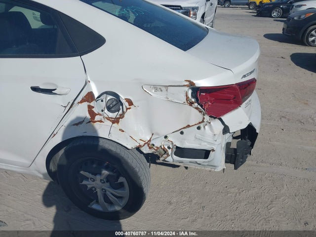Hyundai ACCENT SE 2022 3KPC24A66NE168807 Image 6