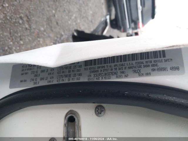 3C6UR5CL8KG676342 RAM 2500
