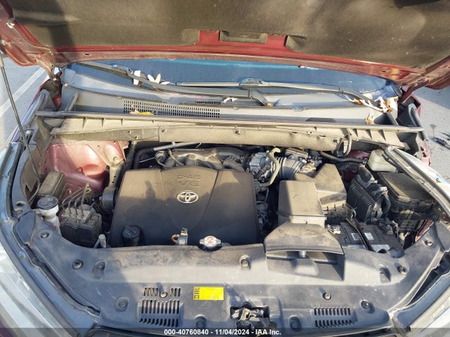 Toyota Highlander Limited Platinum 2018 5TDDZRFHXJS499168 Image 10
