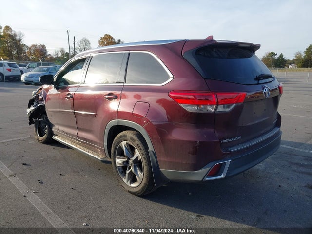 Toyota Highlander Limited Platinum 2018 5TDDZRFHXJS499168 Image 3