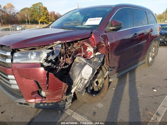 Toyota Highlander Limited Platinum 2018 5TDDZRFHXJS499168 Image 6