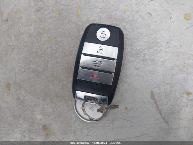 5XXGT4L31KG318701 KIA Optima S