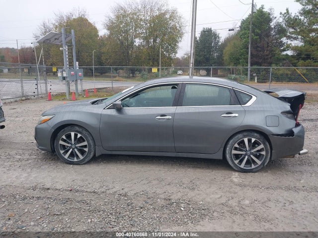 Nissan Altima 2.5 Sr 2017 1N4AL3AP3HC246422 Image 14