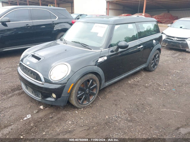2010 MINI COOPER S CLUBMAN WMWMM3C56ATP94191 Photo 1