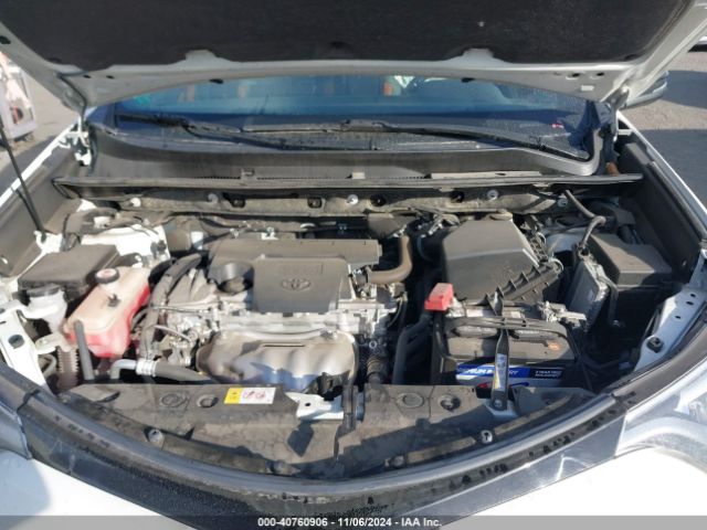 JTMNFREV5HJ713480 Toyota RAV4 SE