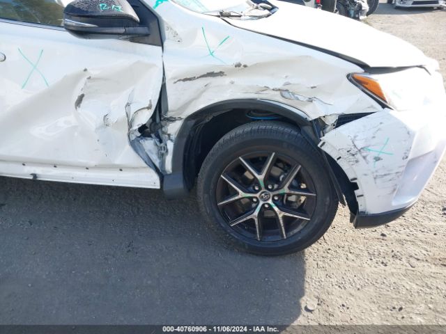 JTMNFREV5HJ713480 Toyota RAV4 SE