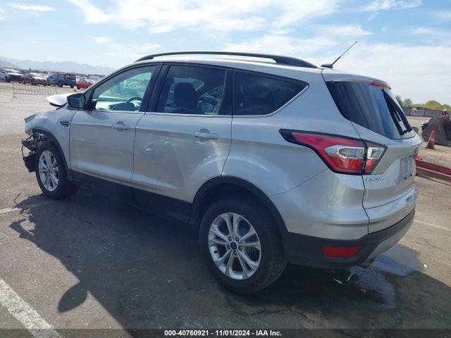 Ford ESCAPE SE 2017 1FMCU0GD9HUB61120 Image 3