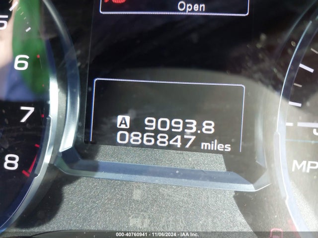 Subaru Forester 2.5i Limited 2017 JF2SJALC7HH443875 Image 15