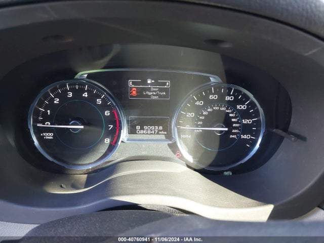 Subaru Forester 2.5i Limited 2017 JF2SJALC7HH443875 Image 7
