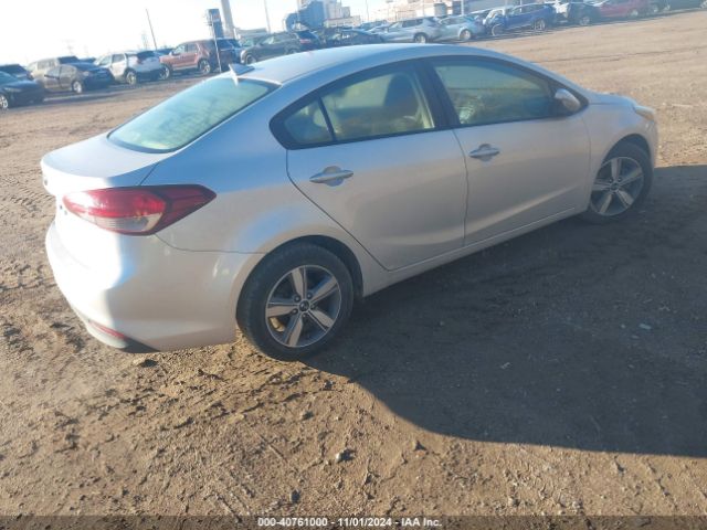 3KPFL4A78JE169972 KIA FORTE LX