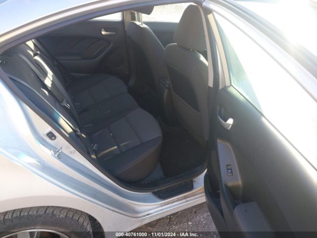 3KPFL4A78JE169972 KIA FORTE LX