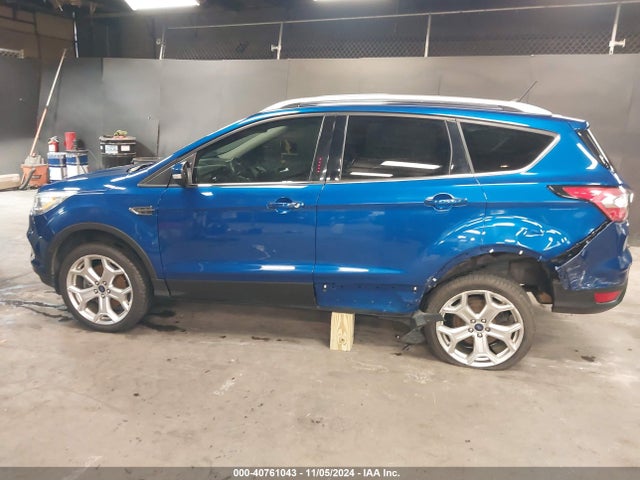 Ford Escape Titanium 2018 1FMCU9J99JUB26513 Image 14
