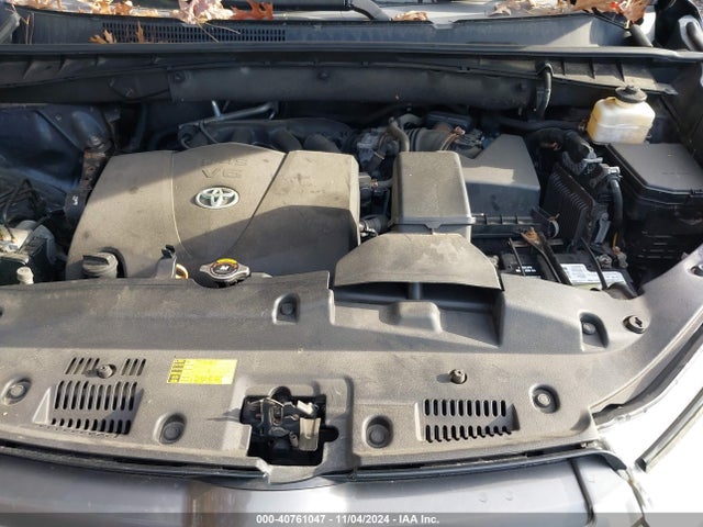 Toyota Highlander Xle 2017 5TDJZRFHXHS360445 Image 10