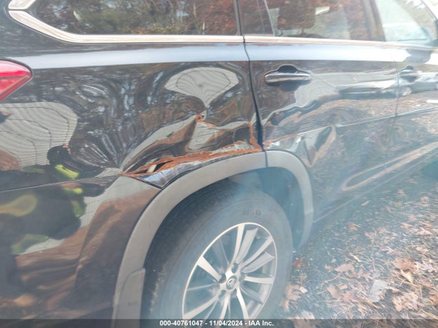 Toyota Highlander Xle 2017 5TDJZRFHXHS360445 Image 6
