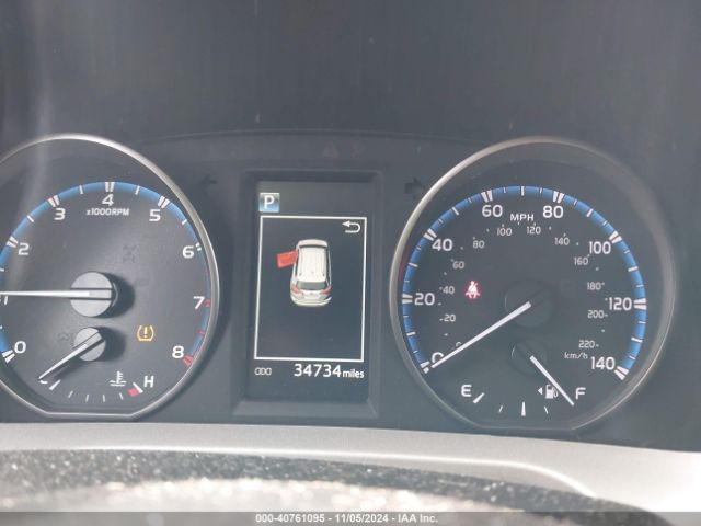 2T3WFREV6HW395651 Toyota Rav4 Xle