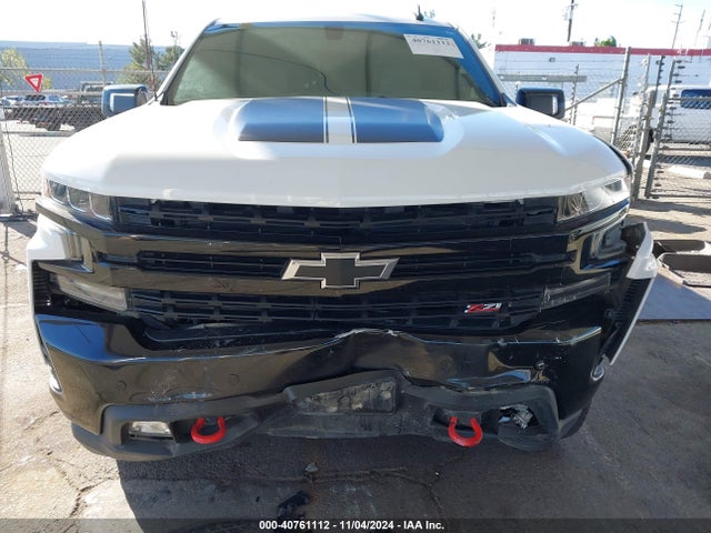 3GCPYFED4LG105081 Chevrolet Silverado 1500 4wd  Short Bed Lt Trail Boss