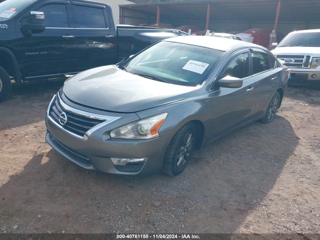Nissan Altima 2.5 S 2015 1N4AL3AP1FC427502 Image 2