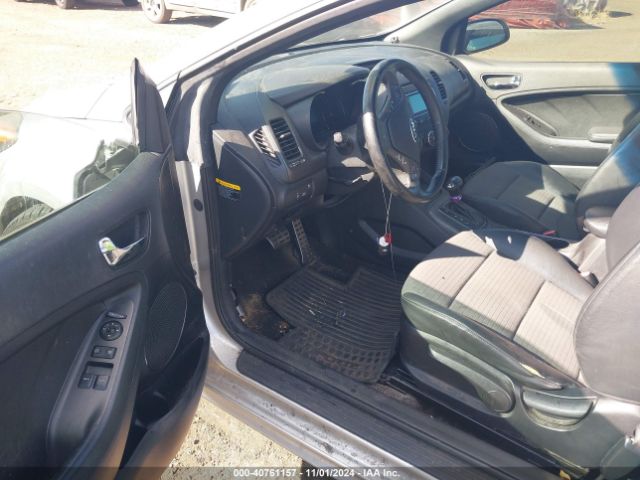 KNAFZ6A38G5582824 KIA Forte Koup Sx