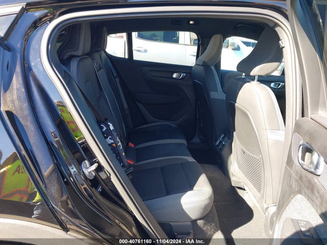 YV4ED3GK8P2051101 Volvo C40 Recharge Pure Electric Twin Core