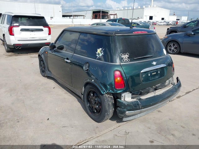 2004 MINI COOPER WMWRC33494TJ61124 Photo 2