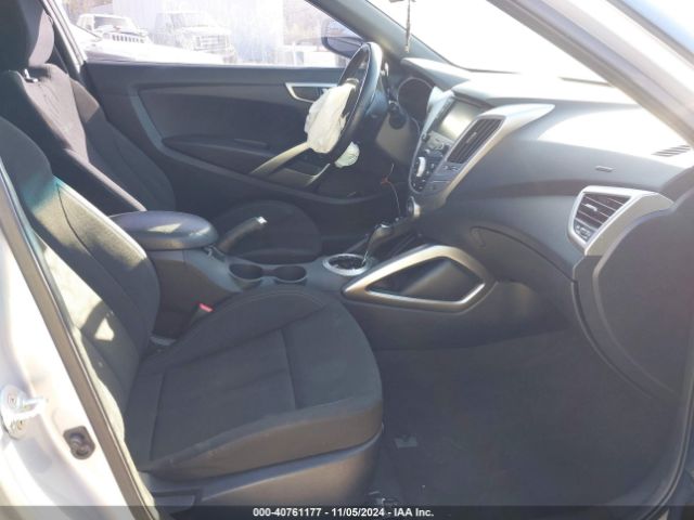 KMHTC6AD7HU324233 Hyundai Veloster Value Edition