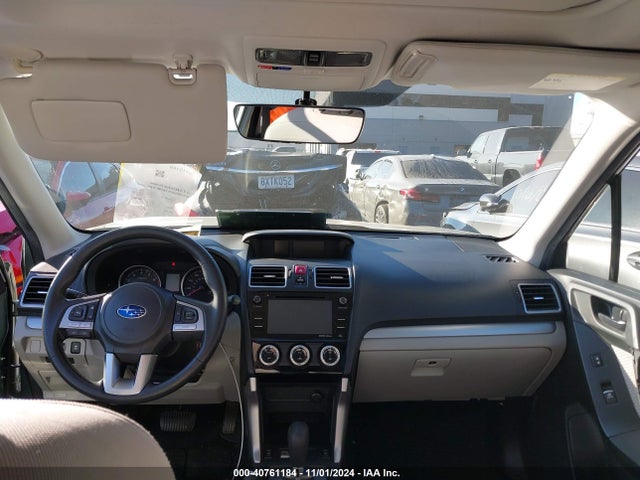 Subaru Forester 2.5i Premium 2017 JF2SJAEC5HH461143 Image 22